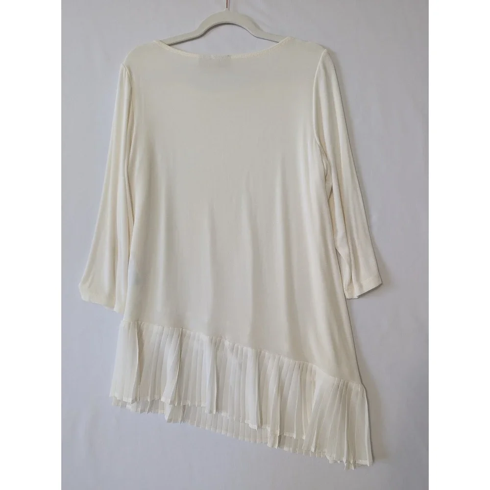 Chico's Travelers Tunic Top Womens 2 L Cream Pleated Asymmetrical Hem Minimalist - Picture 3 of 8